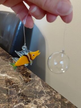 Hand Blown Glass Tropical Fish Figurine with Float Aquarium Decoration